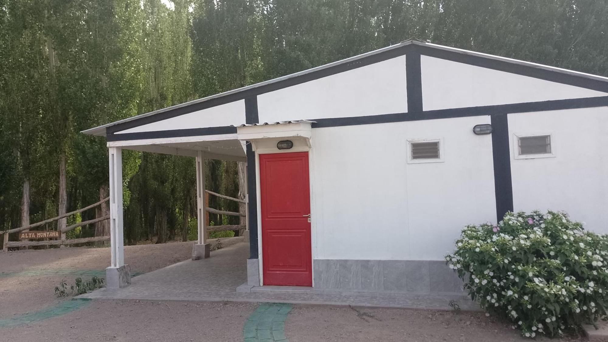 Cabanas De Los Andes 乌斯帕亚塔 外观 照片