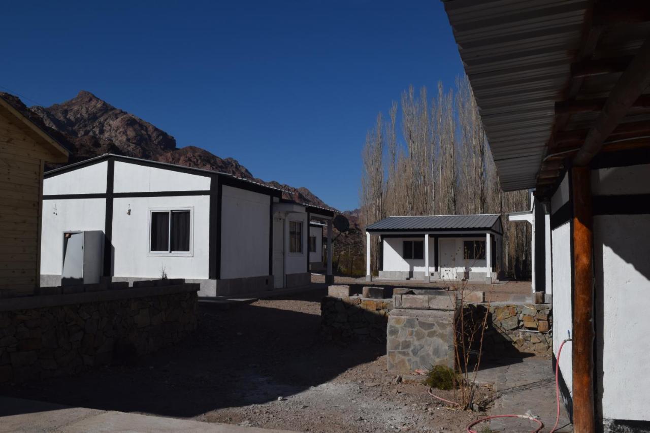 Cabanas De Los Andes 乌斯帕亚塔 外观 照片